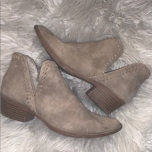 Ankle booties